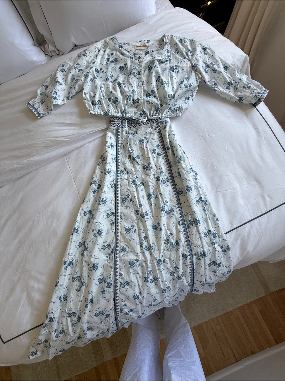EMPORIO Floral Blue & White Midi Dress with fitted waist A line skirt, crop top
